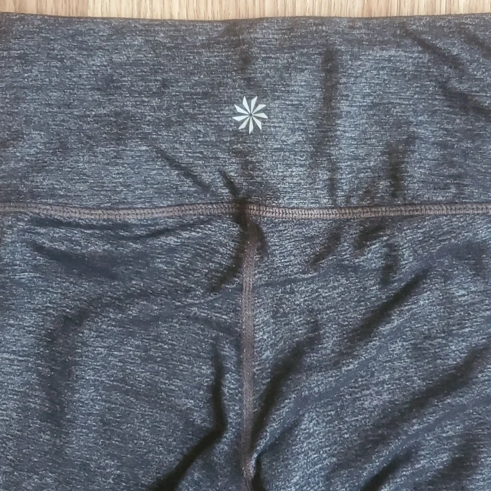 Athleta yoga pants final price - Picture 5 of 7